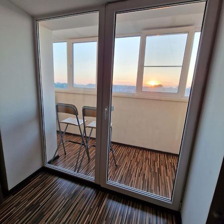 Apartment On Republic Square Ust-Kamenogorsk ภายนอก รูปภาพ
