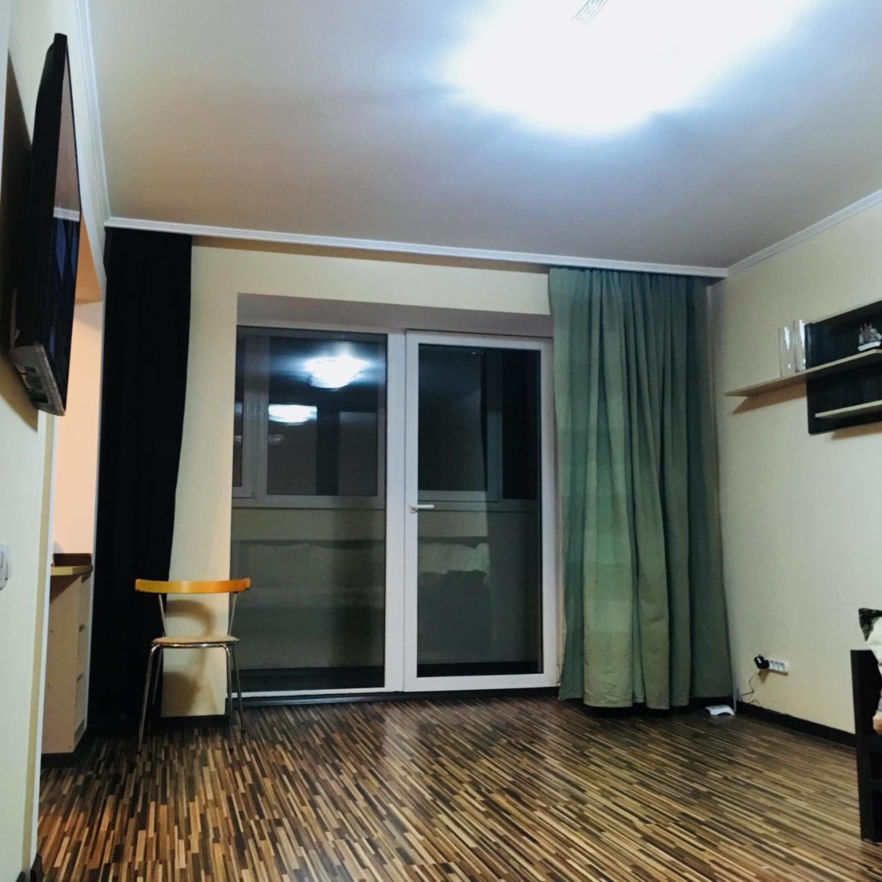 Apartment On Republic Square Ust-Kamenogorsk ภายนอก รูปภาพ